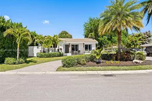 1203 Lincoln St, Hollywood, FL 33019 - Photo 1