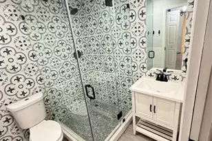 430 NW 60th Ave, Miami, FL 33126 - Photo 15