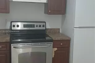 3610 NW 21st St, Lauderdale Lakes, FL 33311 - Photo 9