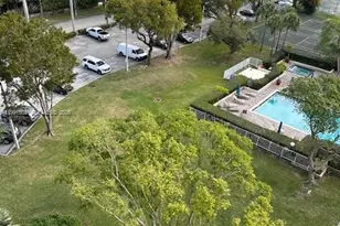 [Address not provided], Miami, FL 33181 - Photo 3