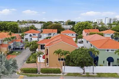 8657 NW 2nd St, Miami, FL 33126 - Photo 37