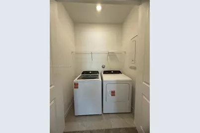 4286 Effendi Drive, Lantana, FL 33462 - Photo 9