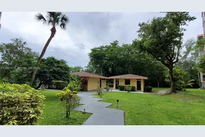 17890 W Dixie Hwy #307, North Miami Beach, FL 33160 - Photo 83