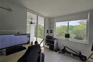 17890 W Dixie Hwy, North Miami Beach, FL 33160 - Photo 43