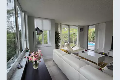 17890 W Dixie Hwy #307, North Miami Beach, FL 33160 - Photo 7