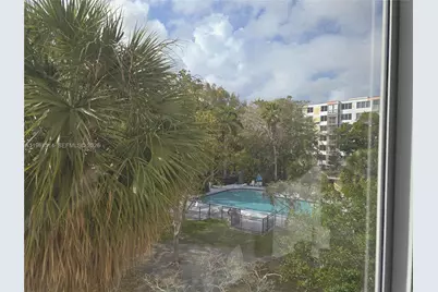 17890 W Dixie Hwy #307, North Miami Beach, FL 33160 - Photo 61