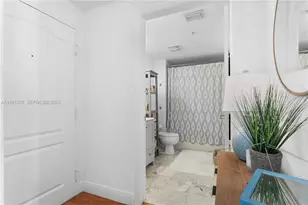 500 NE 29th St, Miami, FL 33137 - Photo 11