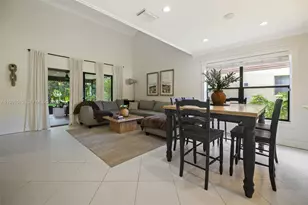 6183 Pine Tree Ln, Tamarac, FL 33319 - Photo 9
