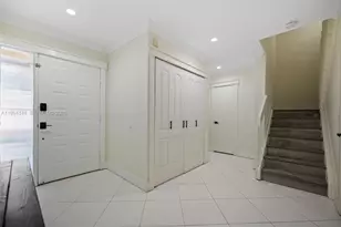 6183 Pine Tree Ln, Tamarac, FL 33319 - Photo 3