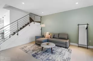 10502 NW 66th St, Doral, FL 33178 - Photo 11