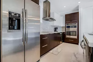 10502 NW 66th St, Doral, FL 33178 - Photo 15