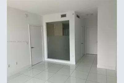 90 SW 3rd St #3610, Miami, FL 33130 - Photo 9