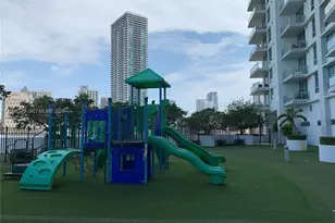 90 SW 3rd St, Miami, FL 33130 - Photo 29