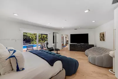 9300 Biscayne Blvd, Miami Shores, FL 33138 - Photo 19