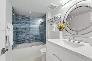 9801 Collins Ave, Bal Harbour, FL 33154 - Photo 23