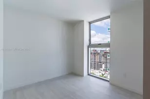 77 SE 5th St, Miami, FL 33131 - Photo 71