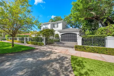 6900 Altamira St, Coral Gables, FL 33146 - Photo 5