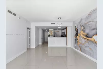 244 Biscayne Blvd #1605, Miami, FL 33132 - Photo 13