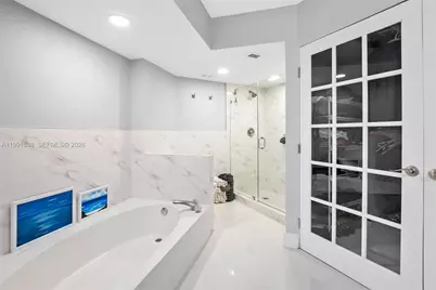 3600 Mystic Pointe Dr #1212, Aventura, FL 33180 - Photo 17