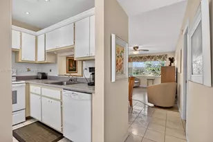 4299 NW 16th St, Lauderhill, FL 33313 - Photo 9