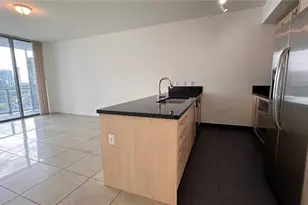 79 SW 12th St, Miami, FL 33130 - Photo 3