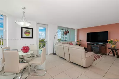 7135 Collins Ave #625, Miami Beach, FL 33141 - Photo 11
