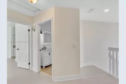 11407 Lakeview Dr, Coral Springs, FL 33071 - Photo 51