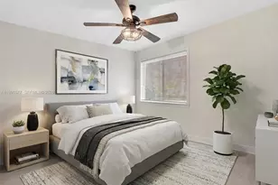 11407 Lakeview Dr, Coral Springs, FL 33071 - Photo 13