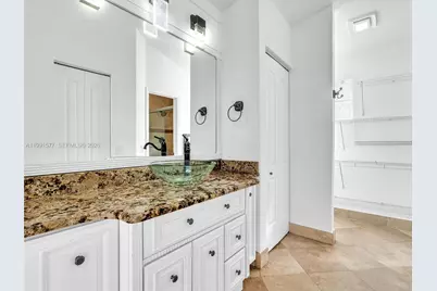 11407 Lakeview Dr, Coral Springs, FL 33071 - Photo 45