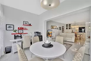 4705 NW 35th St, Lauderdale Lakes, FL 33319 - Photo 9