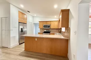 1547 SW 137th Pl, Miami, FL 33184 - Photo 5