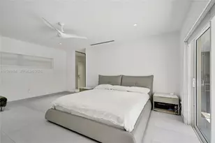 2126 NE 187th St, North Miami Beach, FL 33179 - Photo 53