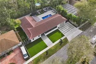 2126 NE 187th St, North Miami Beach, FL 33179 - Photo 15