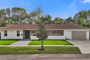 2126 NE 187th St, North Miami Beach, FL 33179 - Photo 9