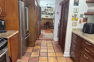 204 Westwood Dr, Key Biscayne, FL 33149 - Photo 15