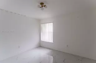 22226 SW 98th Pl, Cutler Bay, FL 33190 - Photo 11