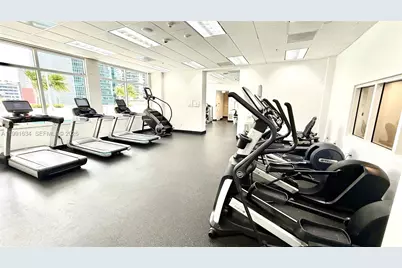 1200 Brickell Bay Dr #2216, Miami, FL 33131 - Photo 15