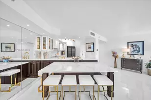 6767 Collins Ave, Miami Beach, FL 33141 - Photo 11