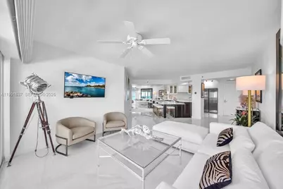 6767 Collins Ave #1110, Miami Beach, FL 33141 - Photo 15