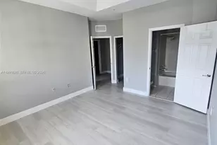 11403 NW 89th St, Doral, FL 33178 - Photo 9