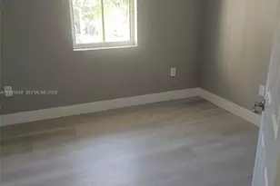 11403 NW 89th St, Doral, FL 33178 - Photo 11