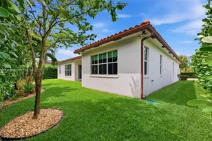 10460 Ranchette Dr, Cooper City, FL 33328 - Photo 35