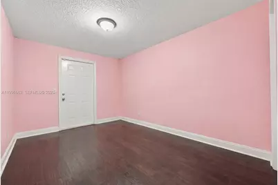 4200 NE 4th Ave, Deerfield Beach, FL 33064 - Photo 11