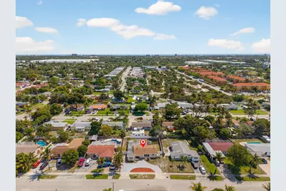 4200 NE 4th Ave, Deerfield Beach, FL 33064 - Photo 9