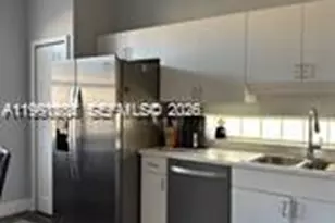 822 NW Sorrento Ln, Saint Lucie West, FL 34986 - Photo 5