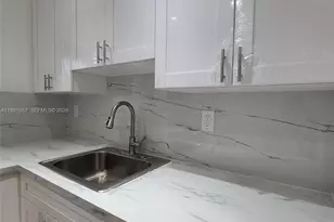 17570 Atlantic Blvd, Sunny Isles Beach, FL 33160 - Photo 3