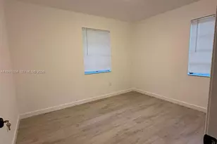 3755 Oak Ave, Miami, FL 33133 - Photo 13