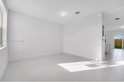 2619 SE 28th Dr #2619, Homestead, FL 33035 - Photo 3