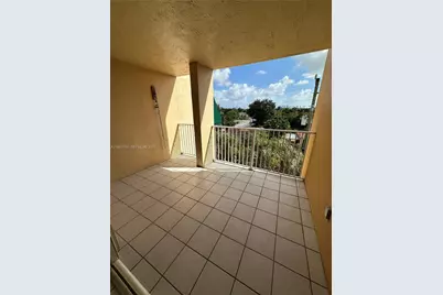 814 NW 36th Ave #406, Miami, FL 33125 - Photo 15