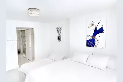 1200 SE Brickell Bay Dr #1707, Miami, FL 33131 - Photo 7